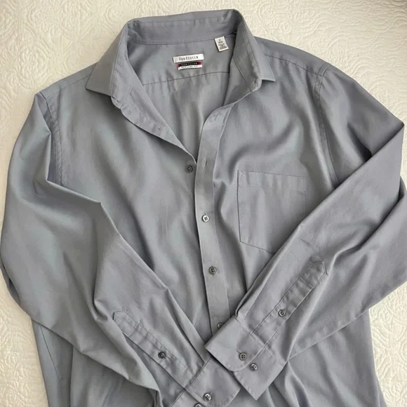 Van Heusen Men's Regular Fit Dress Shirt Wrinkle Free 17-34/35 - Picture 6 of 10